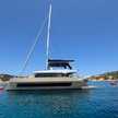 Moon Yacht 60