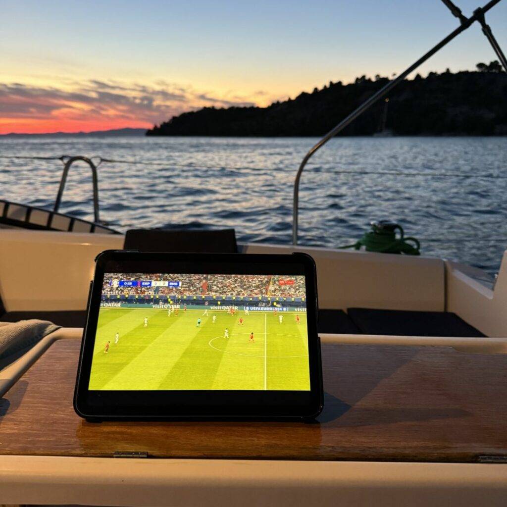 Campeonato de futbol a bordo