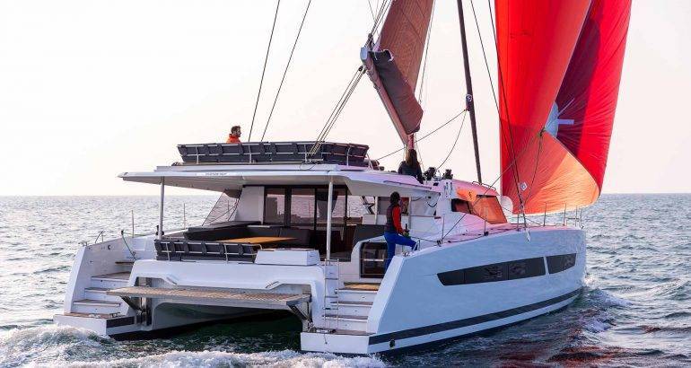 Nachhaltig: Fountaine Pajot aura 51 Smart Electric Katamaran