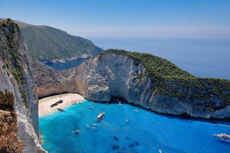 The Most Beautiful Beaches Accessible Exclusively by Boat