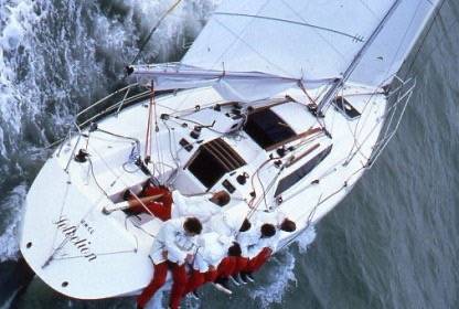 Foto einer Jeanneau Regatta-Segelyacht