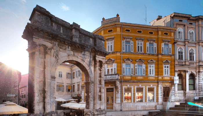 Pula