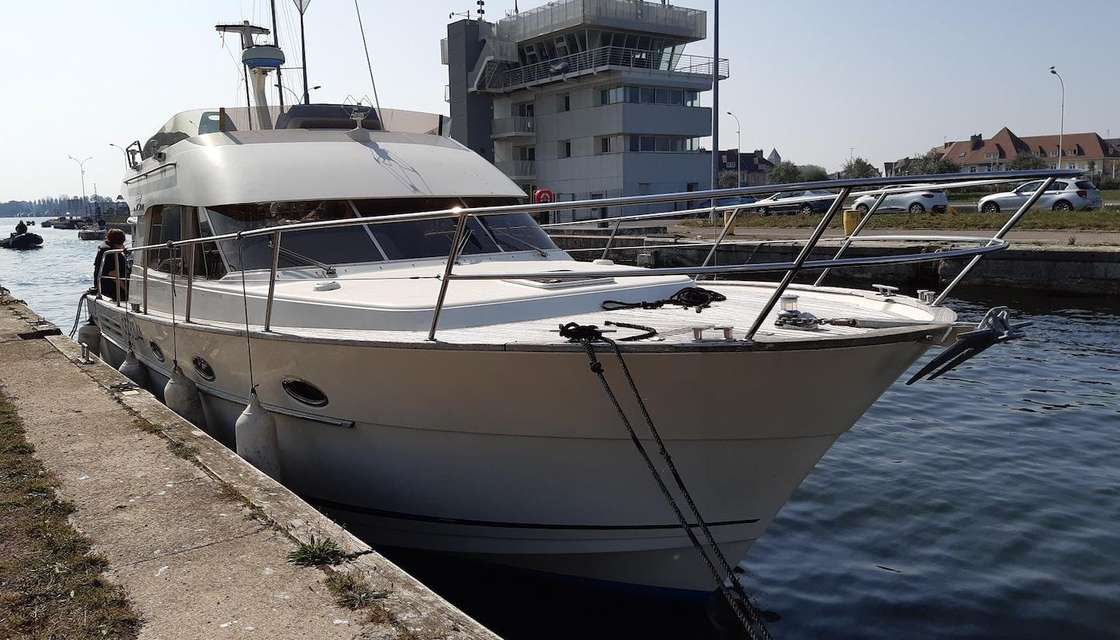 Excellence 38