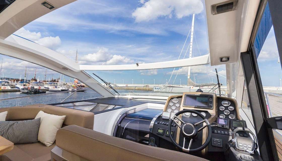 Galeon 485 HTS
