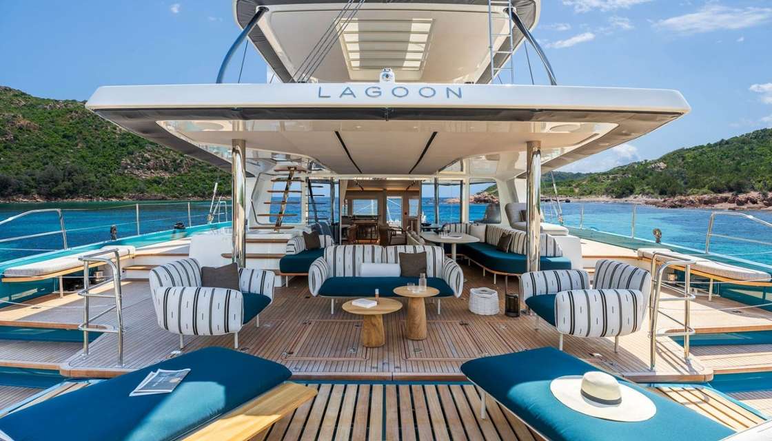 Lagoon Eighty 2