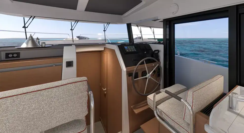 Swift Trawler 37 fly