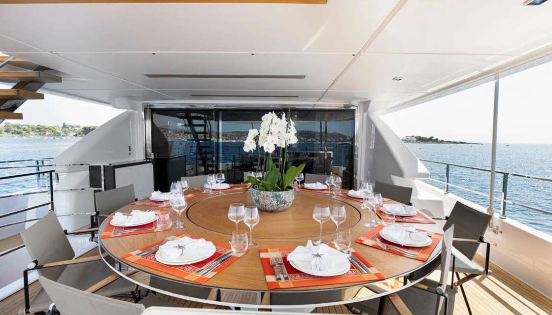 Navetta 33