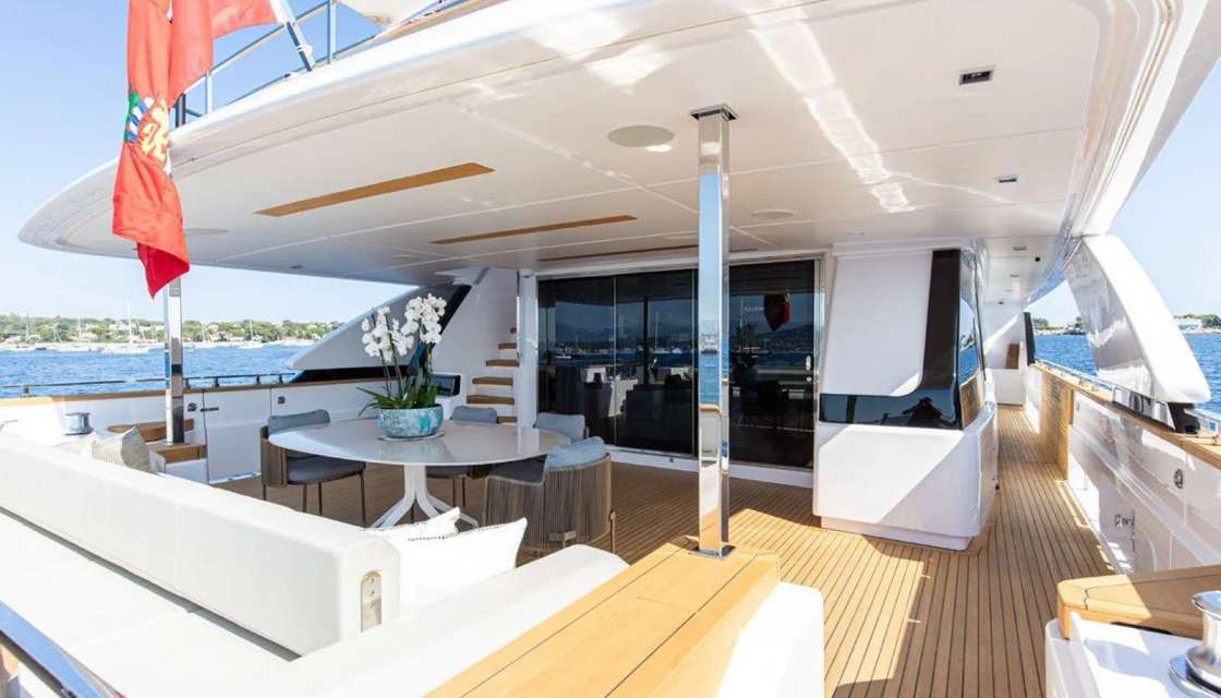 Navetta 33