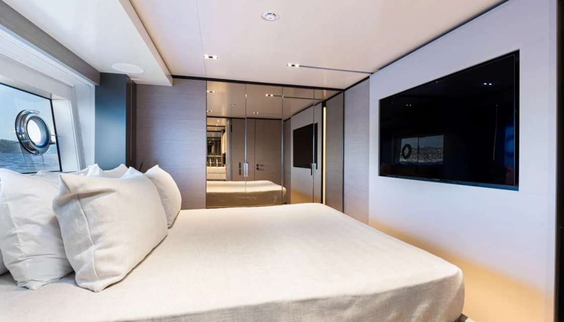 Navetta 33