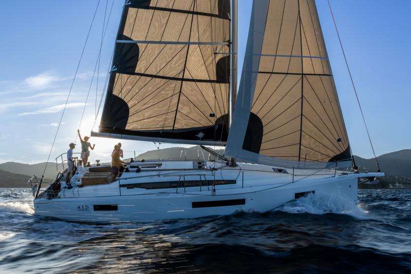 Sun Odyssey 415