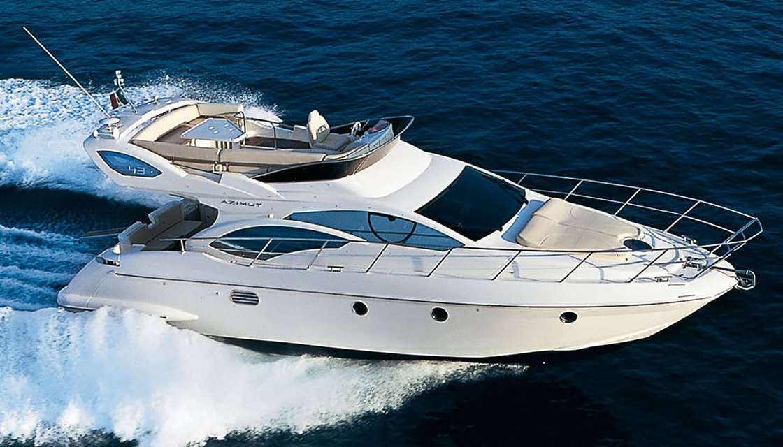 Azimut 43 Fly