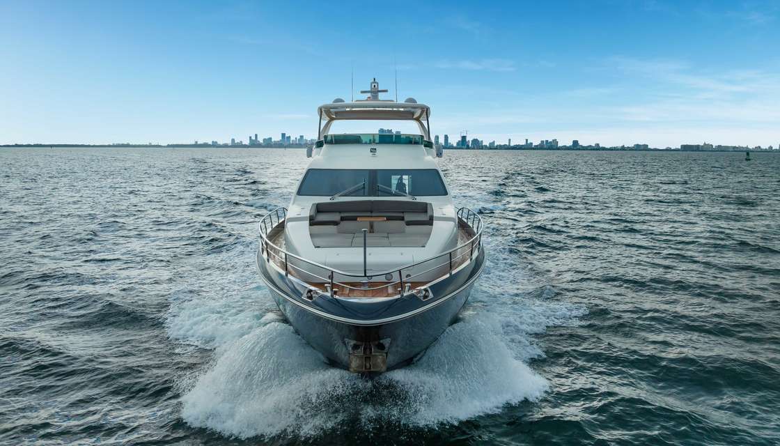 Azimut 84