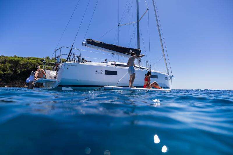 Sun Odyssey 415