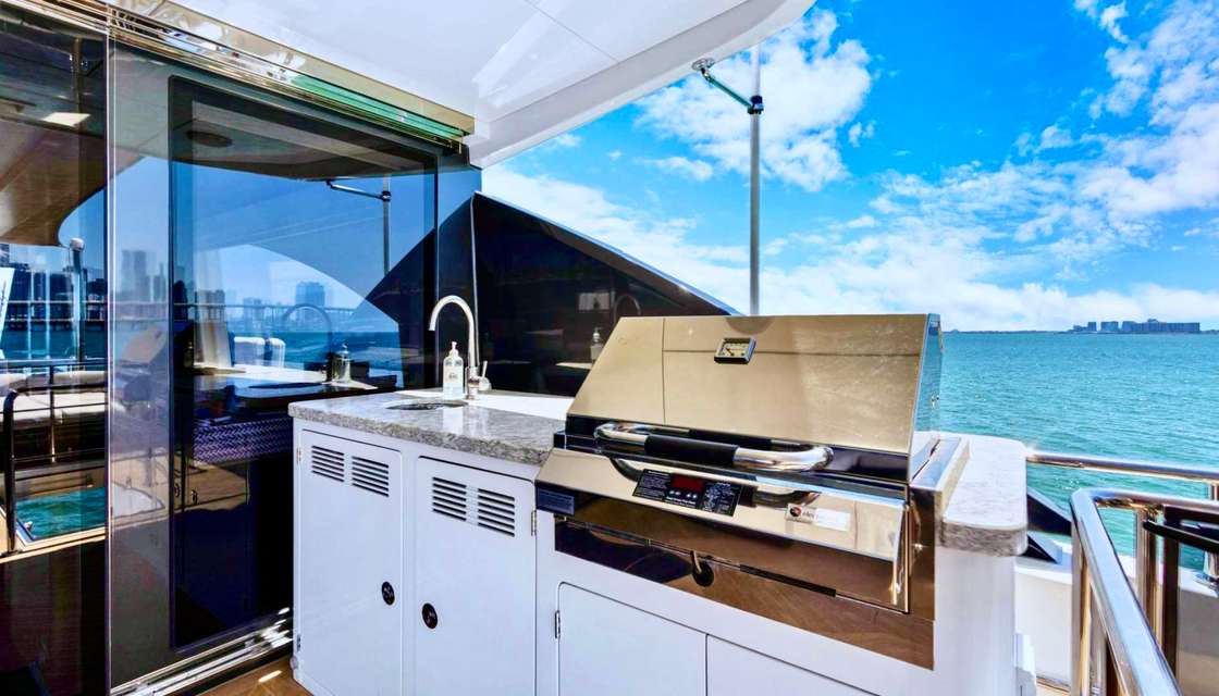 Ocean Alexander 28L