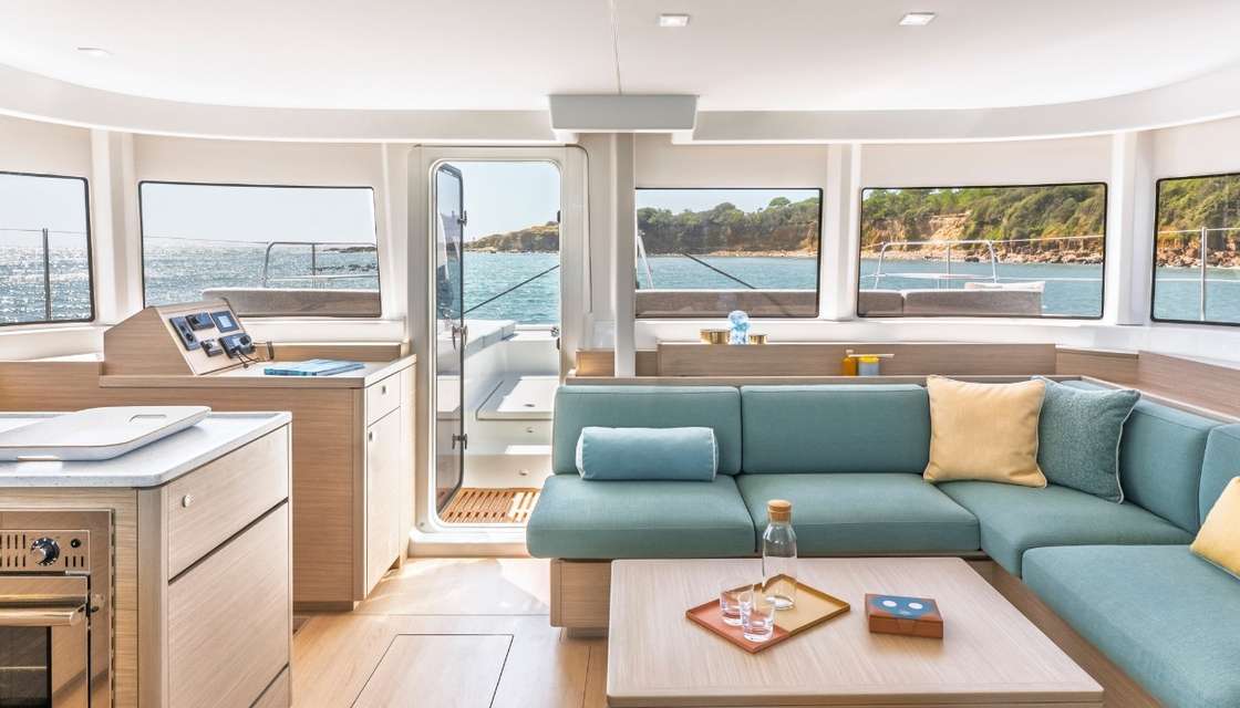 Lagoon 47