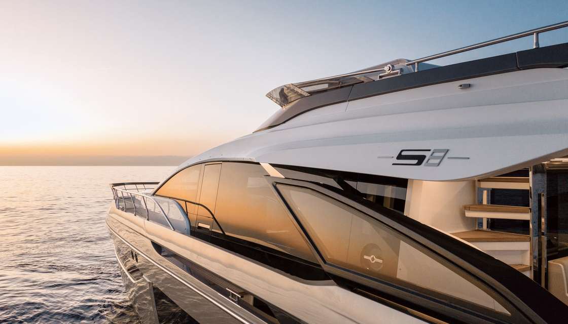 Azimut S8