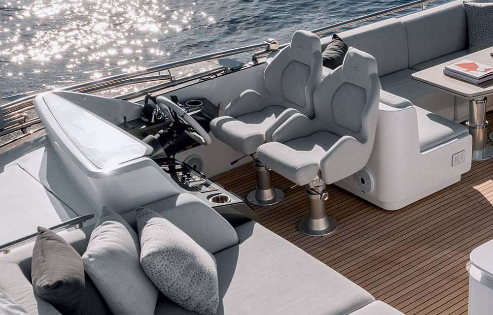 Azimut S8