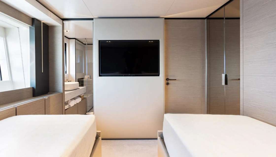 Navetta 33