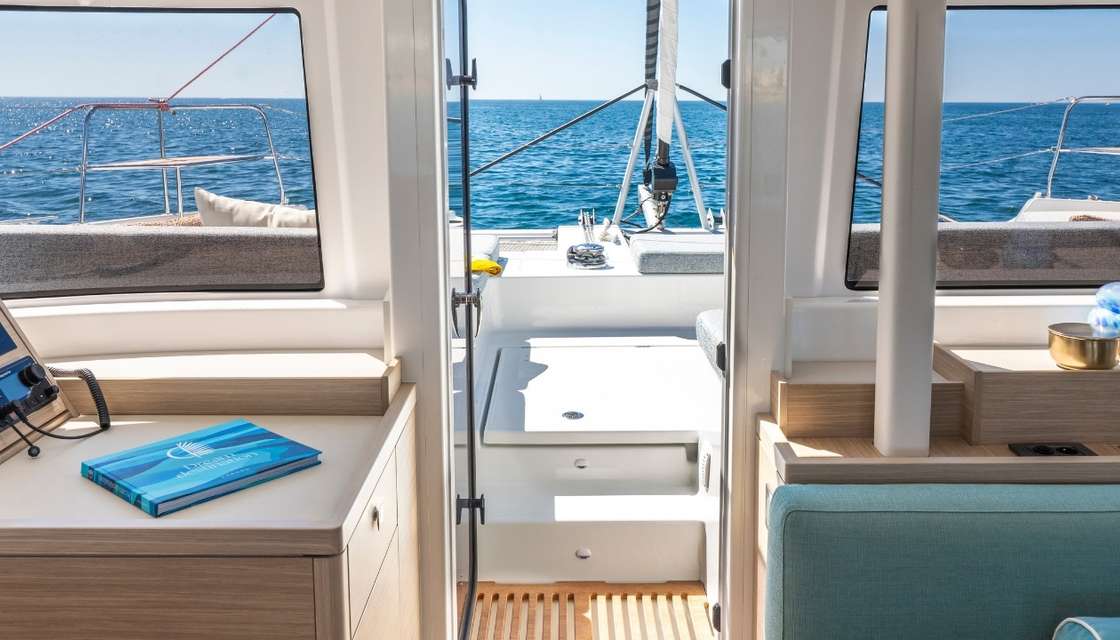 Lagoon 47