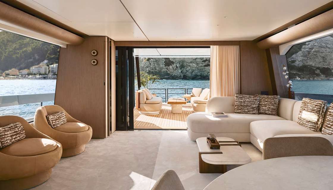 azimut 82 F