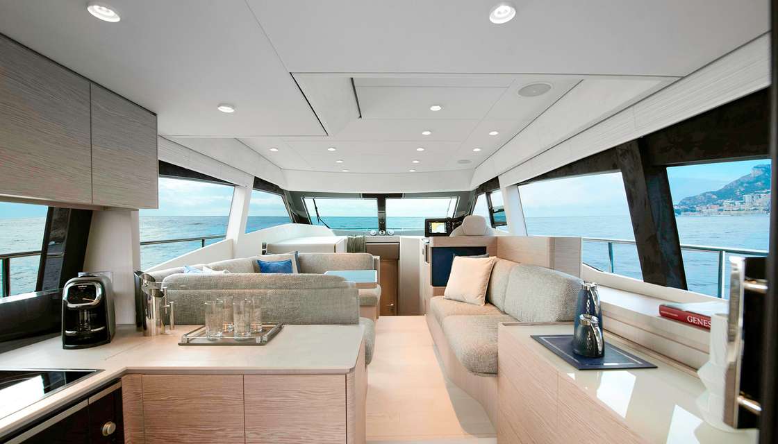 Ferretti Yachts 500