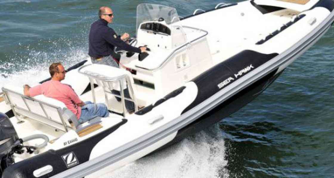 Sea Hawk 700