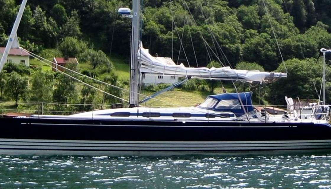 X Yacht 442