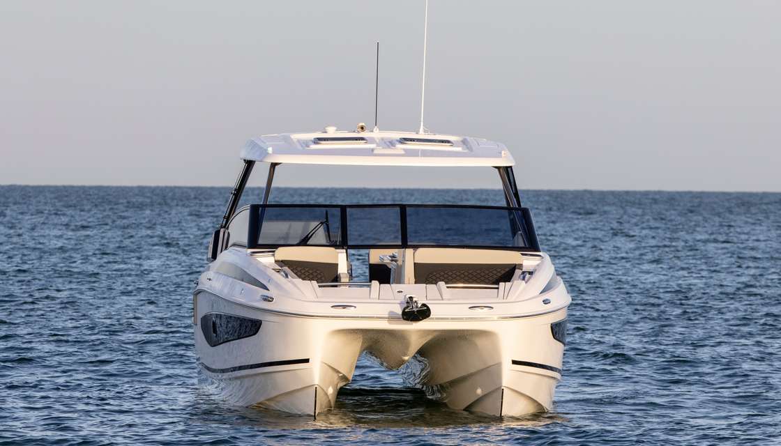 Aquila 32 Sport