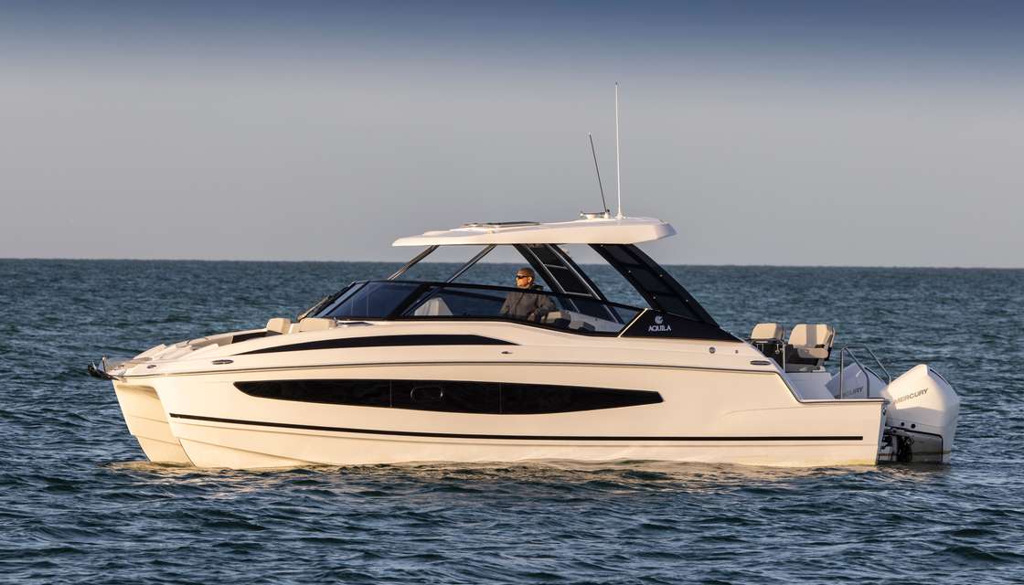 Aquila 32 Sport