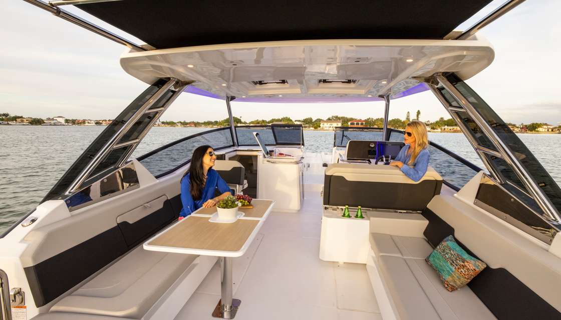 Aquila 32 Sport