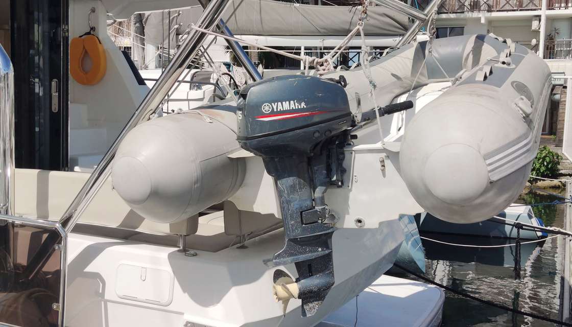 Aquila 44 PC