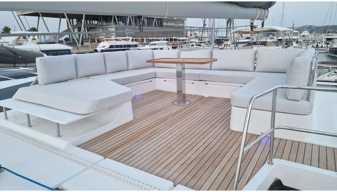 Aventura 45