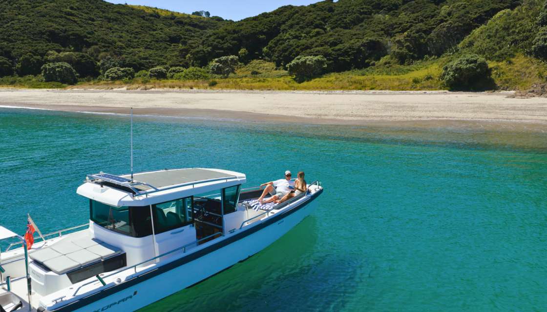 Axopar 28 Cabin