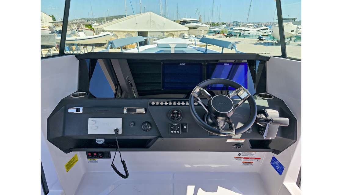 Axopar 29 XC Cross Cabin