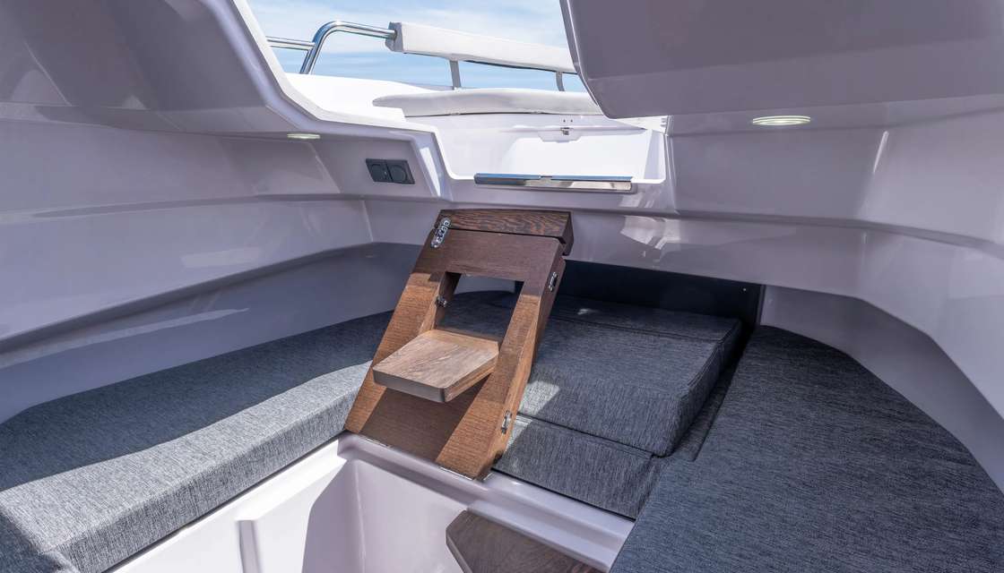 Axopar 29 XC Cross Cabin