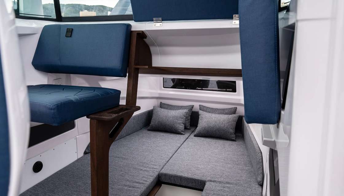 Axopar 29 XC Cross Cabin