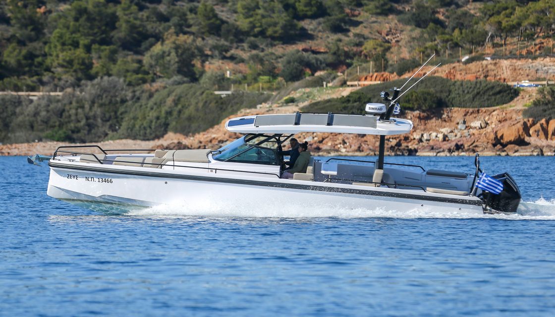 Axopar 37 Sun Top