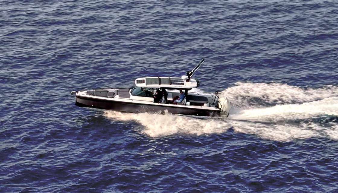 Axopar 37 Sun Top