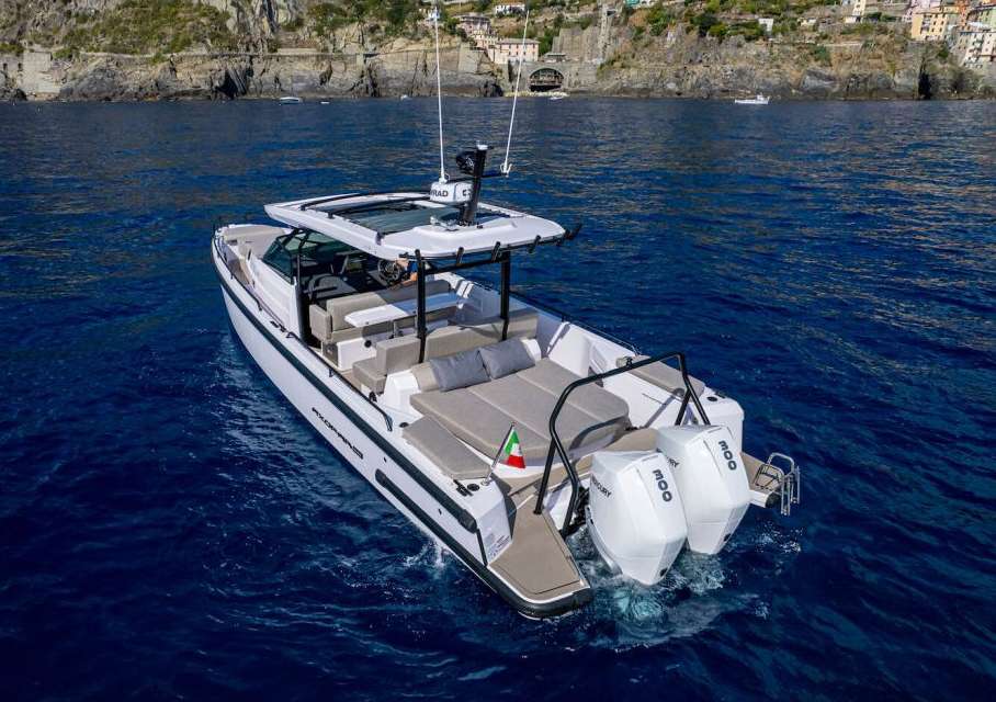 Axopar 37 Sun Top