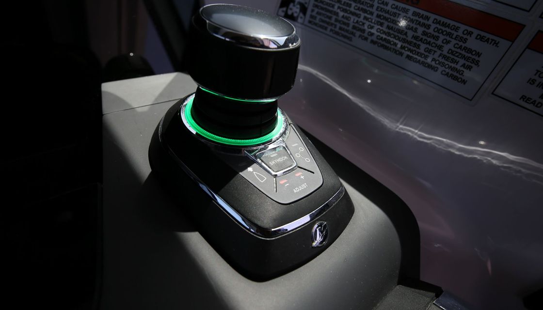 Axopar 37 XC Cross Cabin