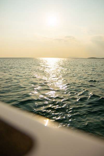 Axopar 37 XC Cross Cabin