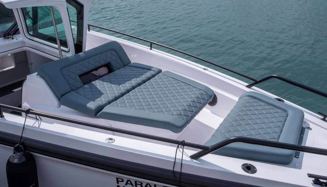 Axopar 37 XC Cross Cabin