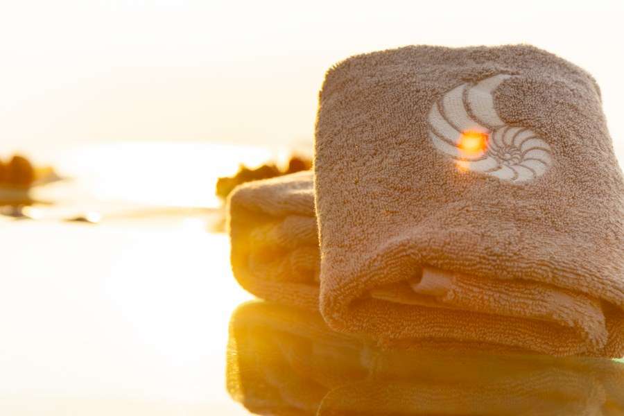 Axopar 37 XC Cross Cabin