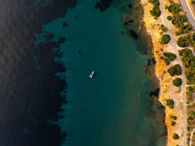 Axopar 37 XC Cross Cabin