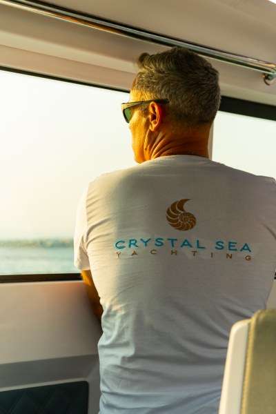 Axopar 37 XC Cross Cabin