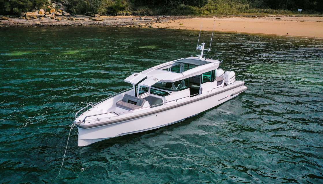 Axopar 37 XC Cross Cabin