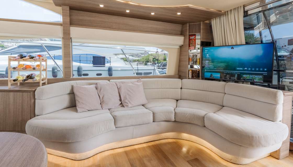 Azimut 43 S