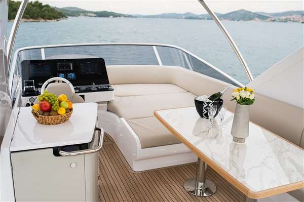 Azimut 55 evolution