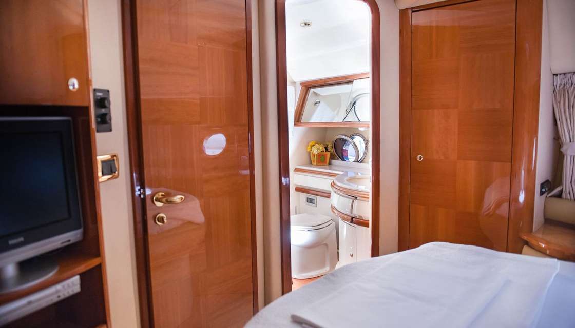 Azimut 55