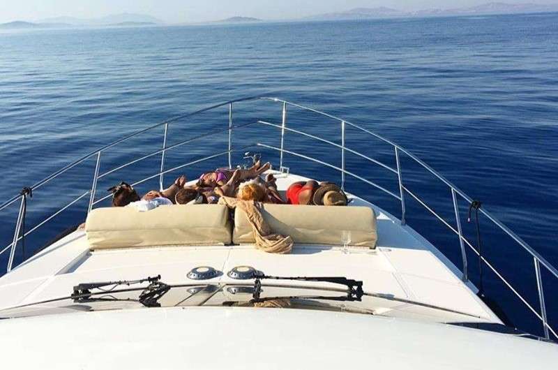 Azimut 58